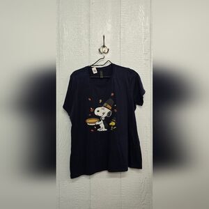 NWOT Large Snoopy Thanksgiving Dog T-Shirt - Navy